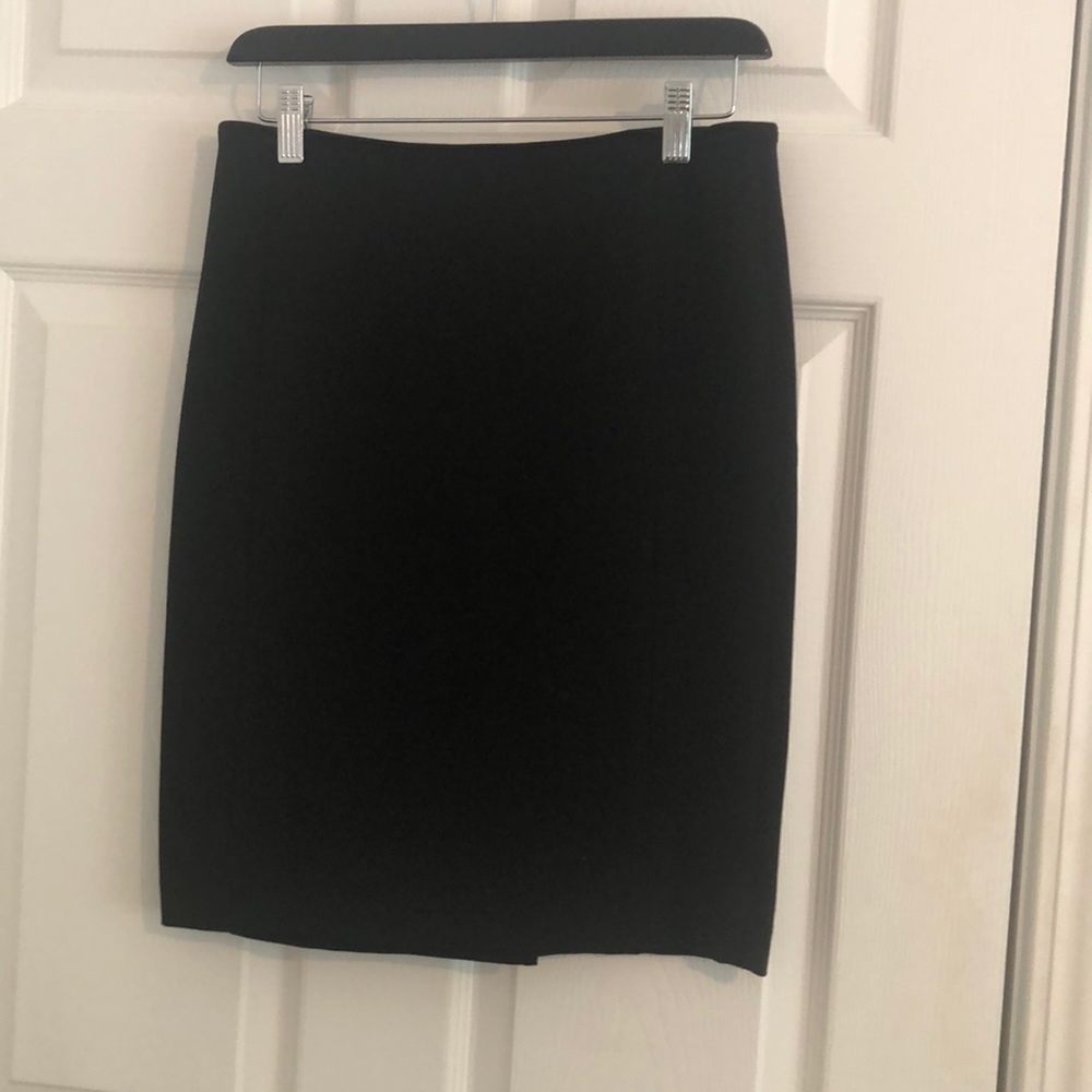 H&M Black Pencil Skirt